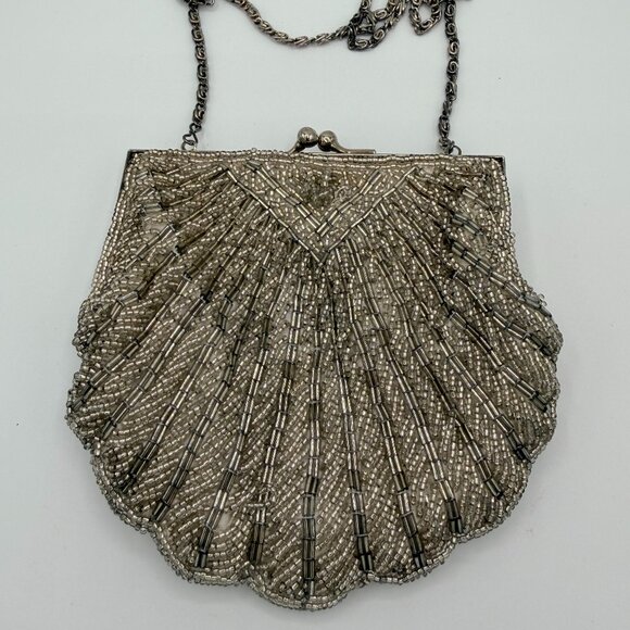 VTG La Regale Silver Beaded Scallop Shell Evening Bag | Art Deco Clutch W/Chain - Picture 1 of 9